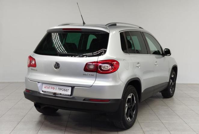 Volkswagen Tiguan I с пробегом 2010 года, цена 1 100 000 рублей, 136792 км, внедорожник, Автокод Объявления