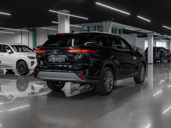 Toyota Highlander IV (XU70) с пробегом 2026 года, цена 5 200 000 рублей, 20 км, внедорожник, Автокод Объявления