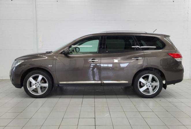 Nissan Pathfinder IV с пробегом 2014 года, цена 1 740 000 рублей, 207371 км, внедорожник, Автокод Объявления