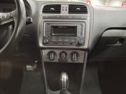 Volkswagen Polo V Рестайлинг Казань  - изображение 40