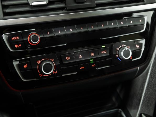 BMW 3 серии VI (F3x) Рестайлинг с пробегом 2017 года, цена 2 399 777 рублей, 138305 км, седан, Автокод Объявления