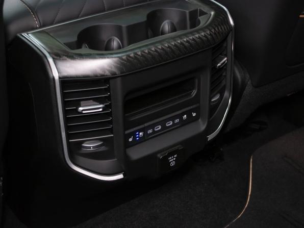 Ram 1500 V Рестайлинг с пробегом 2026 года, цена 10 999 000 рублей, 44 км, offers.body_type.unknown, Автокод Объявления