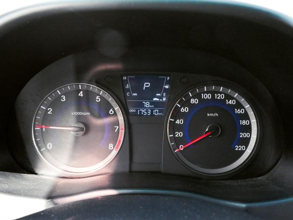 Hyundai Solaris I с пробегом 2011 года, цена 689 000 рублей, 175309 км, седан, Автокод Объявления