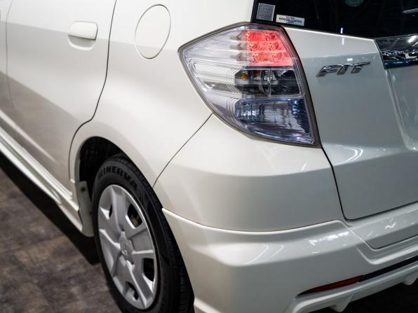 Honda Fit II с пробегом 2011 года, цена 899 000 рублей, 148892 км, хэтчбек, Автокод Объявления