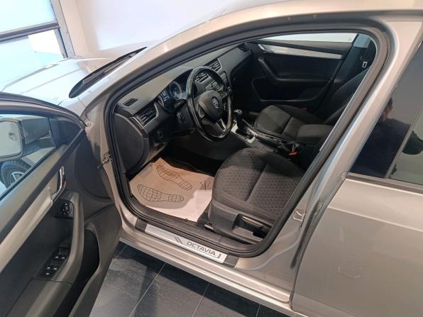 Skoda Octavia III (A7) с пробегом 2016 года, цена 1 179 000 рублей, 182973 км, лифтбек, Автокод Объявления