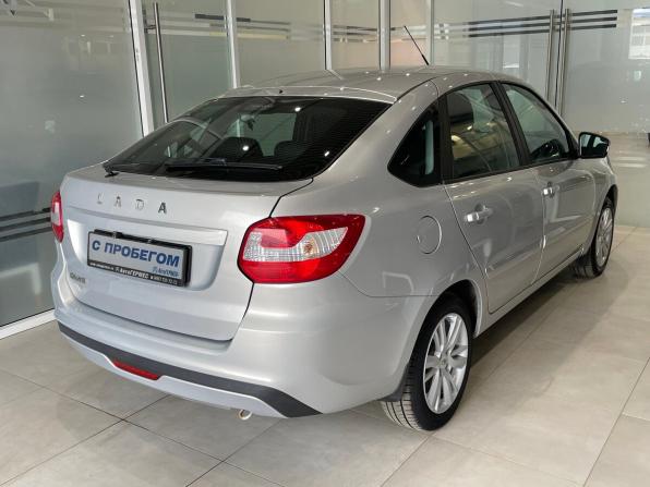 Lada (ВАЗ) Granta I Рестайлинг с пробегом 2019 года, цена 715 000 рублей, 64121 км, хэтчбек, Автокод Объявления