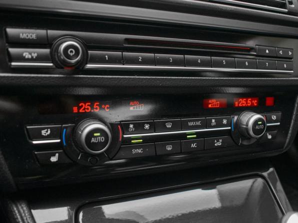 BMW 5 серии VI (F10/F11/F07) Рестайлинг с пробегом 2013 года, цена 2 050 000 рублей, 307293 км, седан, Автокод Объявления