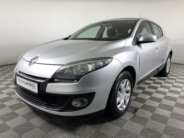 Renault Megane III Рестайлинг с пробегом 2012 года, цена 745 000 рублей, 105000 км, хэтчбек, Автокод Объявления