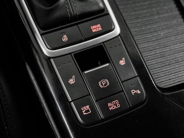Kia Optima IV Рестайлинг с пробегом 2018 года, цена 1 900 000 рублей, 123662 км, седан, Автокод Объявления
