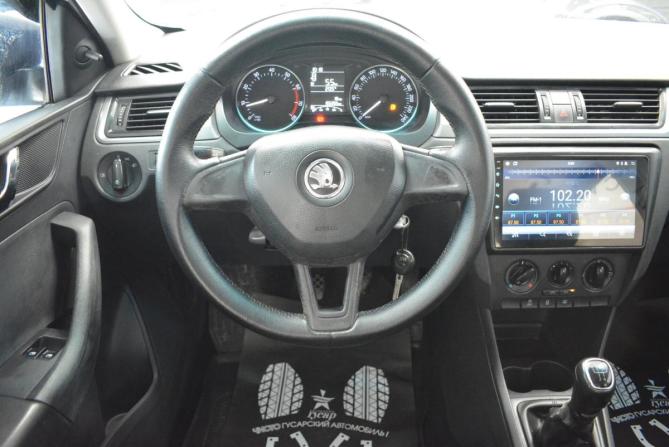 Skoda Rapid I с пробегом 2016 года, цена 849 000 рублей, 165000 км, лифтбек, Автокод Объявления