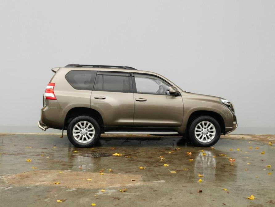 Toyota Land Cruiser Prado 150 Series Рестайлинг 1 Калининград  - изображение 5