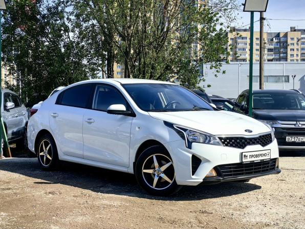 Kia Rio IV Рестайлинг с пробегом 2020 года, цена 1 319 000 рублей, 142000 км, седан, Автокод Объявления