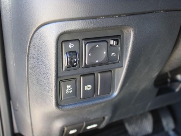 Nissan Juke I с пробегом 2012 года, цена 889 000 рублей, 123004 км, внедорожник, Автокод Объявления