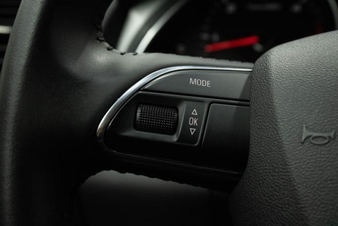 Audi Q7 I (4L) Рестайлинг с пробегом 2012 года, цена 1 969 000 рублей, 253622 км, внедорожник, Автокод Объявления