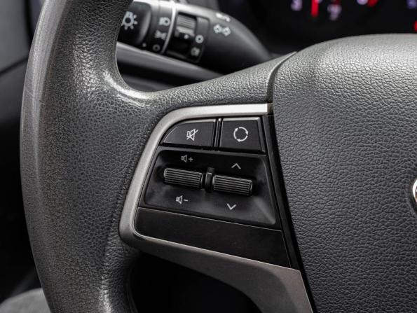 Hyundai Solaris II с пробегом 2019 года, цена 1 278 070 рублей, 49429 км, седан, Автокод Объявления