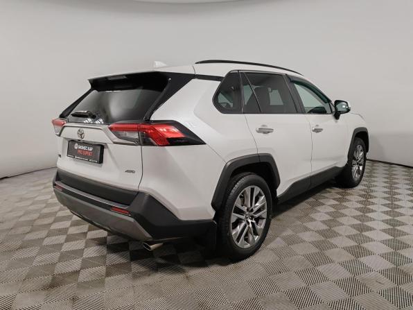 Toyota RAV4 V (XA50) с пробегом 2021 года, цена 3 149 000 рублей, 112958 км, внедорожник, Автокод Объявления