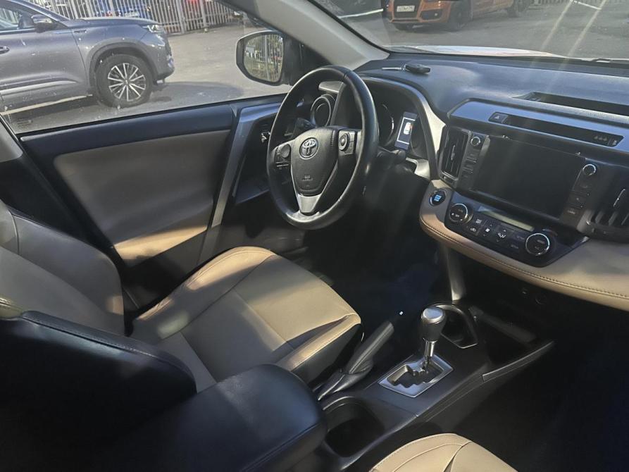 Toyota RAV4 IV (XA40) Рестайлинг Москва  - изображение 3