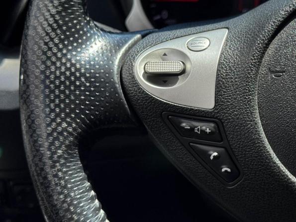 Nissan Juke I с пробегом 2011 года, цена 999 000 рублей, 131283 км, внедорожник, Автокод Объявления