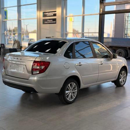 Lada (ВАЗ) Granta I Рестайлинг с пробегом 2026 года, цена 1 151 000 рублей, 10 км, седан, Автокод Объявления