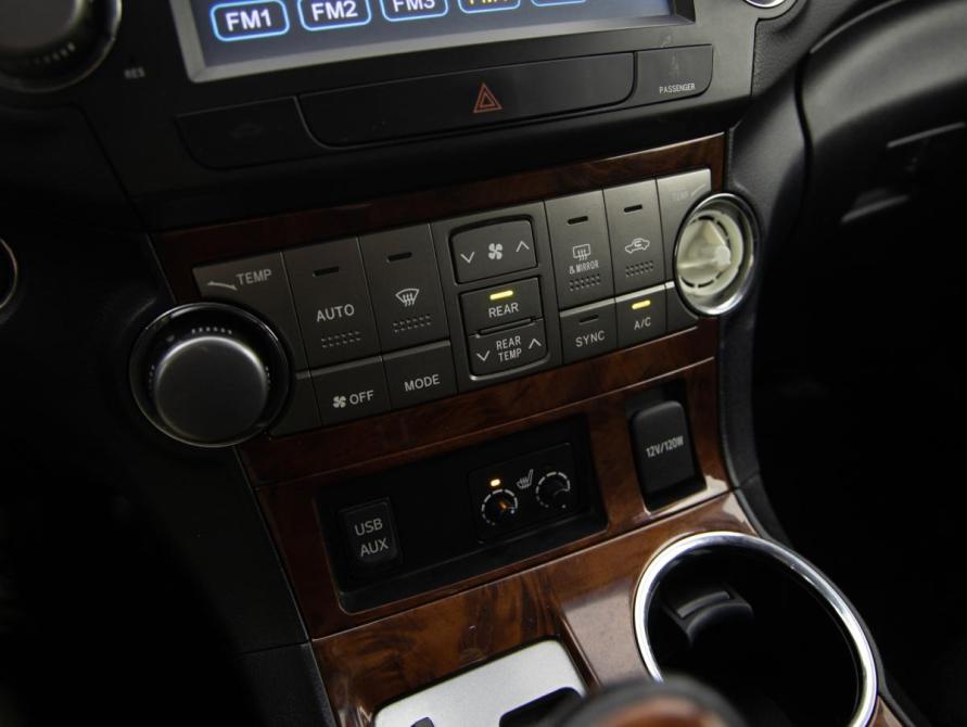 Toyota Highlander II (XU40) Рестайлинг Санкт-Петербург  - изображение 23