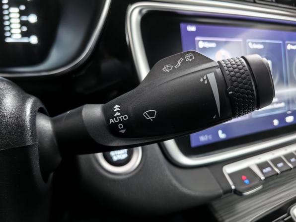 Geely Atlas Pro с пробегом 2021 года, цена 1 985 000 рублей, 23517 км, внедорожник, Автокод Объявления