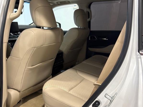 Toyota Land Cruiser 300 Series с пробегом 2021 года, цена 15 600 000 рублей, 46519 км, внедорожник, Автокод Объявления
