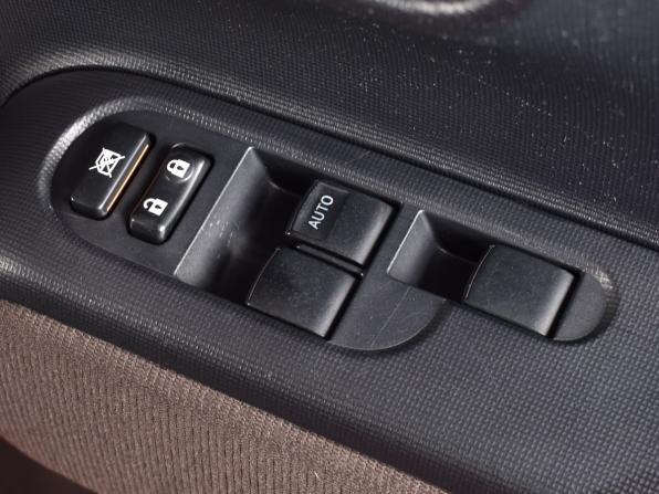Toyota Porte II с пробегом 2016 года, цена 924 999 рублей, 67724 км, компактвэн, Автокод Объявления