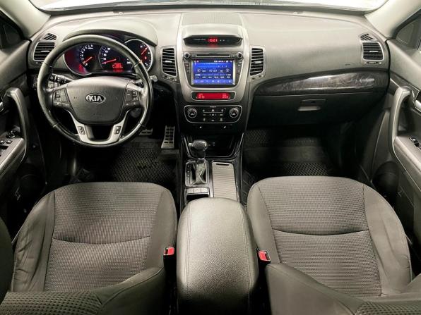 Kia Sorento II Рестайлинг с пробегом 2018 года, цена 1 600 722 рубля, 152829 км, внедорожник, Автокод Объявления