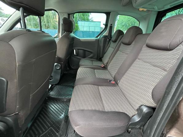Peugeot Partner II Рестайлинг с пробегом 2012 года, цена 420 000 рублей, 318475 км, минивэн, Автокод Объявления