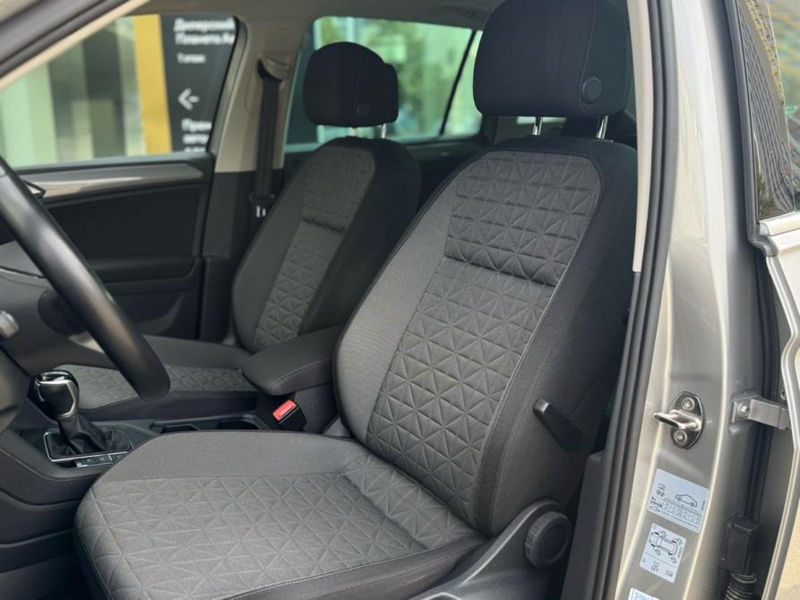Volkswagen Tiguan II Рестайлинг Челябинск  - изображение 25