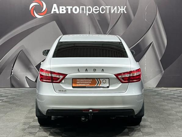 Lada (ВАЗ) Vesta I с пробегом 2018 года, цена 835 000 рублей, 83673 км, седан, Автокод Объявления