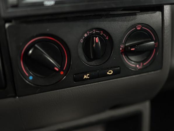 Volkswagen Transporter T4 с пробегом 2002 года, цена 779 000 рублей, 322080 км, минивэн, Автокод Объявления
