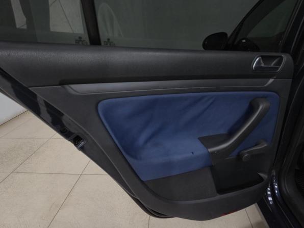 Volkswagen Golf V с пробегом 2007 года, цена 540 000 рублей, 284519 км, хэтчбек, Автокод Объявления