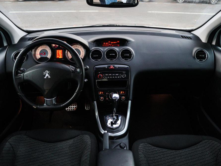 Peugeot 308 I Рестайлинг Москва  - изображение 10
