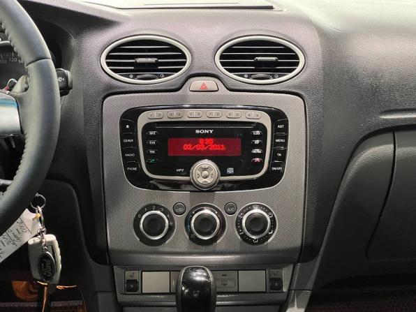 Ford Focus II Рестайлинг с пробегом 2011 года, цена 675 000 рублей, 220000 км, седан, Автокод Объявления
