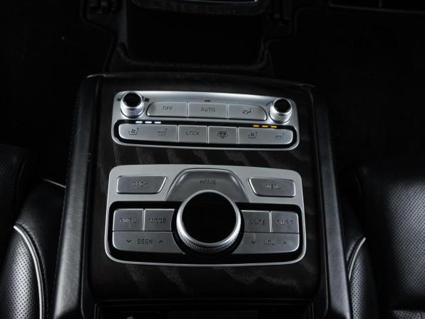 Kia K900 II с пробегом 2019 года, цена 2 625 000 рублей, 164072 км, седан, Автокод Объявления