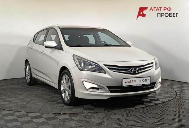 Hyundai Solaris I Рестайлинг с пробегом 2015 года, цена 879 000 рублей, 182544 км, хэтчбек, Автокод Объявления