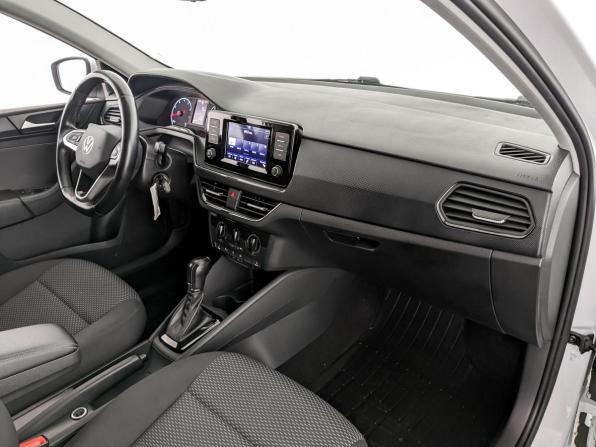 Volkswagen Polo VI с пробегом 2022 года, цена 1 525 000 рублей, 89293 км, лифтбек, Автокод Объявления