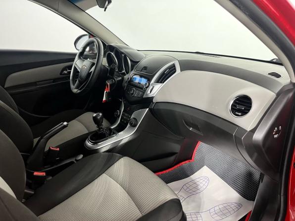 Chevrolet Cruze I Рестайлинг с пробегом 2013 года, цена 820 000 рублей, 113735 км, седан, Автокод Объявления