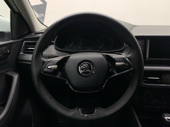 Skoda Rapid II с пробегом 2021 года, цена 1 549 000 рублей, 157690 км, лифтбек, Автокод Объявления