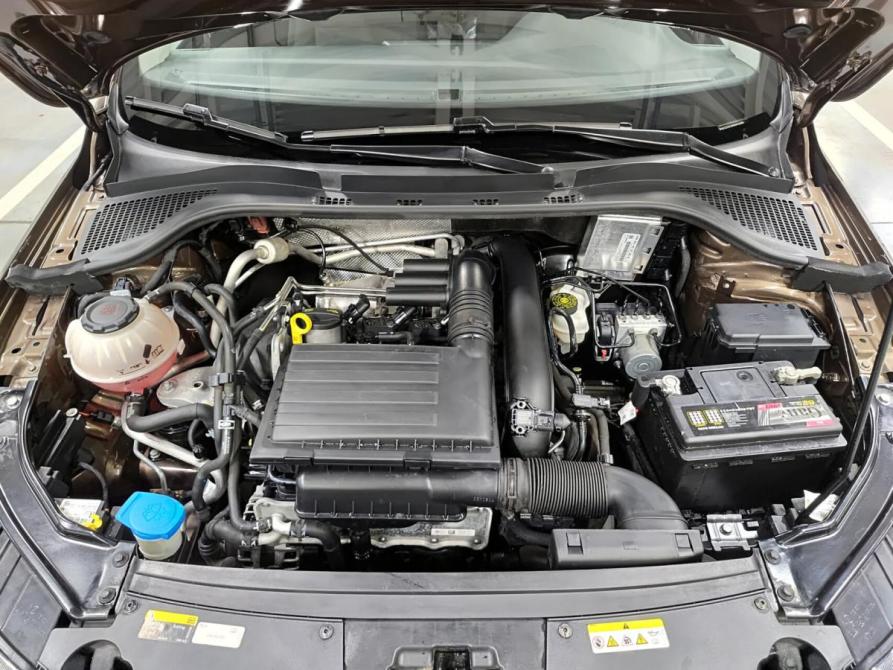 Volkswagen Polo VI Казань  - изображение 11