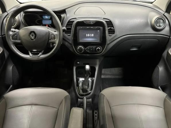 Renault Kaptur I с пробегом 2018 года, цена 1 579 000 рублей, 111346 км, внедорожник, Автокод Объявления