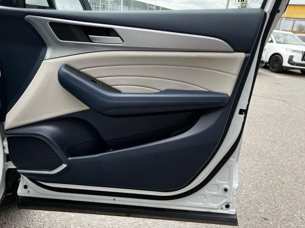 Haval F7 I Рестайлинг с пробегом 2023 года, цена 2 295 000 рублей, 50670 км, внедорожник, Автокод Объявления