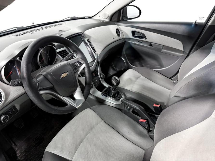 Chevrolet Cruze I Санкт-Петербург  - изображение 9