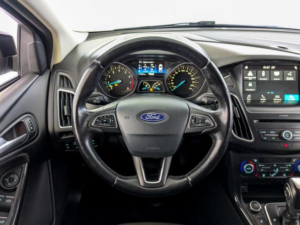 Ford Focus III Рестайлинг с пробегом 2017 года, цена 1 300 000 рублей, 77240 км, седан, Автокод Объявления