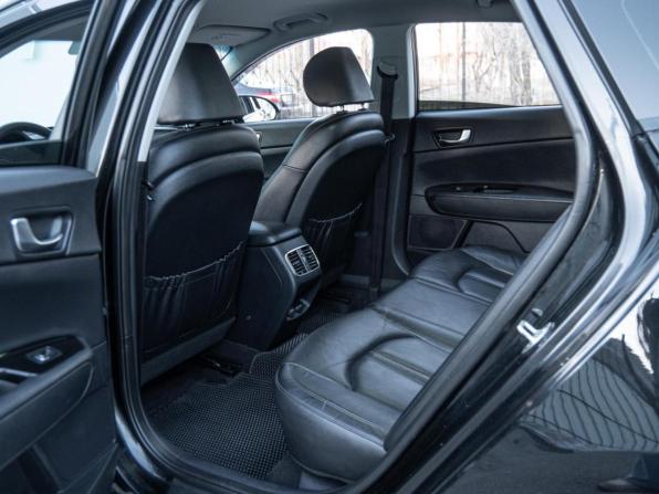 Kia Optima IV Рестайлинг с пробегом 2019 года, цена 1 680 000 рублей, 115239 км, седан, Автокод Объявления