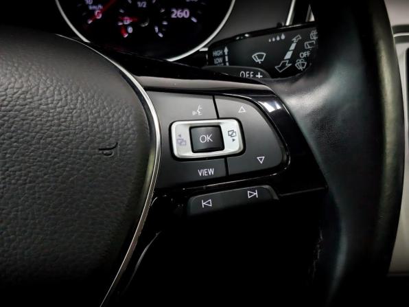Volkswagen Passat B8 с пробегом 2019 года, цена 2 355 000 рублей, 78797 км, универсал, Автокод Объявления