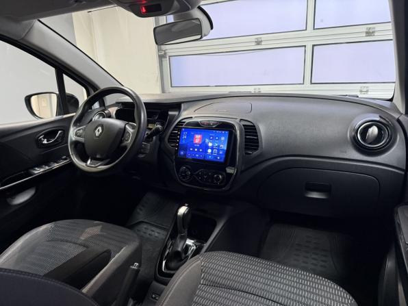 Renault Kaptur I с пробегом 2018 года, цена 1 390 000 рублей, 77288 км, внедорожник, Автокод Объявления