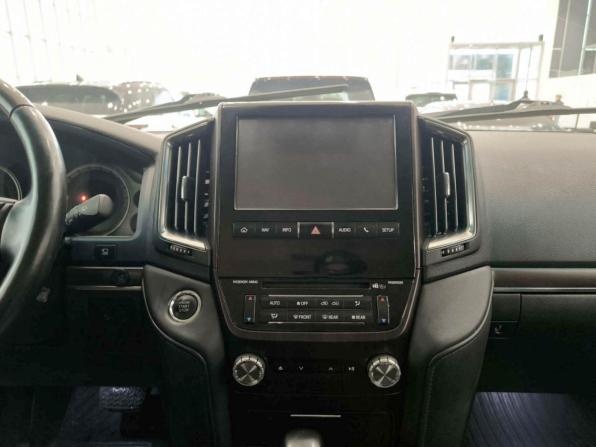 Toyota Land Cruiser 200 Series Рестайлинг 2 с пробегом 2016 года, цена 6 080 000 рублей, 221730 км, внедорожник, Автокод Объявления