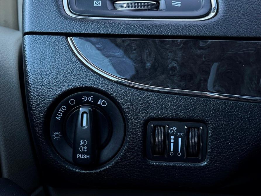 Chrysler Voyager V Рестайлинг Санкт-Петербург  - изображение 27